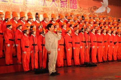 2024山东两会|关注职场女性、家事调解、黄河非遗……细数山东两会上的“她风采”